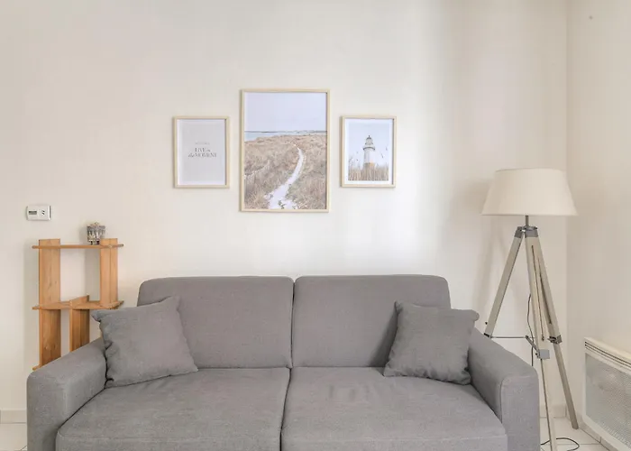 아파트 Le Calme Et Cosy Avec Parking Gratuit 리옹